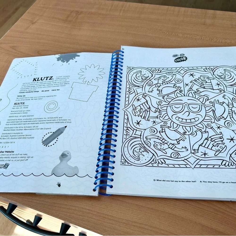 Book Color & activity book Klutz brand with pencils